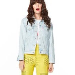 Levi’s Arctic Bleach Jacket